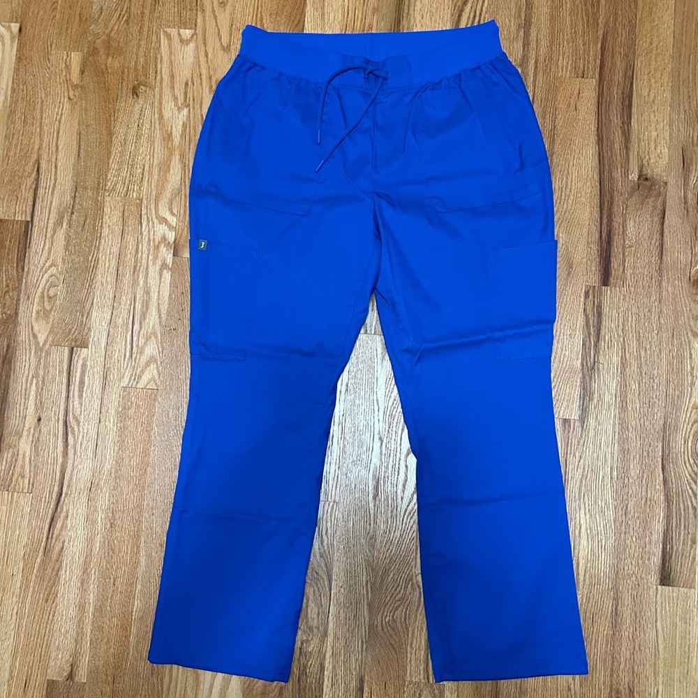Jaanuu scrub pants
